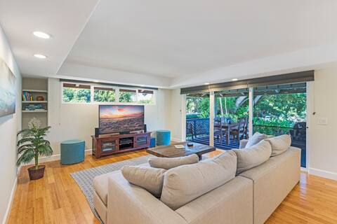 Private 4bd Home, Walk to Beach