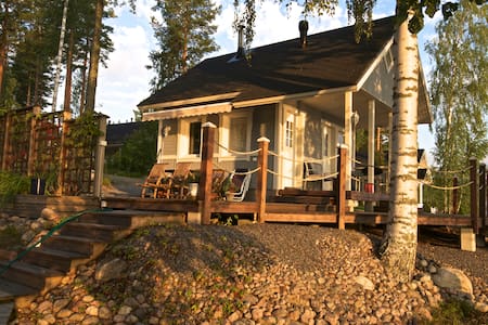 Rooms on Lake Saimaa in the centre of Puumala
