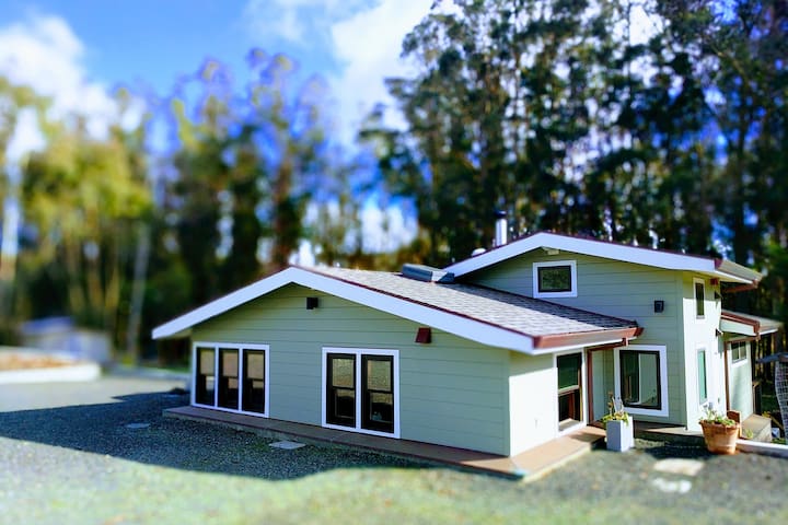Creekside Cottage Cottages For Rent In Point Reyes Station