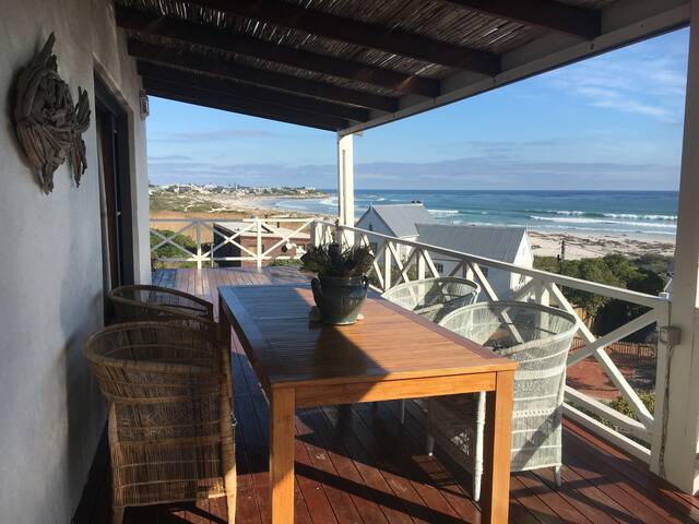 Kommetjie, Surfsong – wraparound beach views gallery image 4