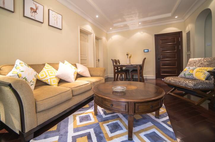 [HomeOnly] Apart with swim pool and sea view