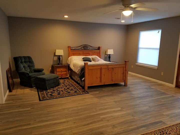 Pittsburg Vacation Rentals & Homes Kansas, United States Airbnb