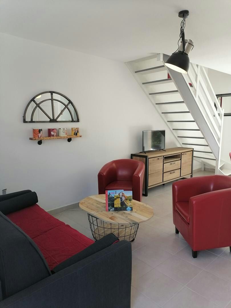 Top Airbnb: "Ma vie là" waterfront with pool in Cervione