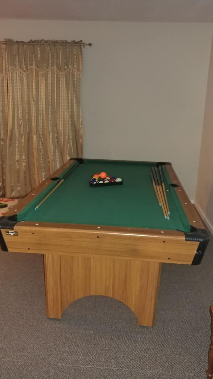 pool table