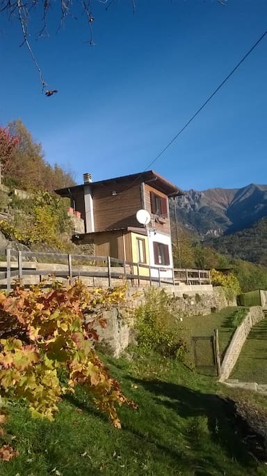 La casetta in autunno