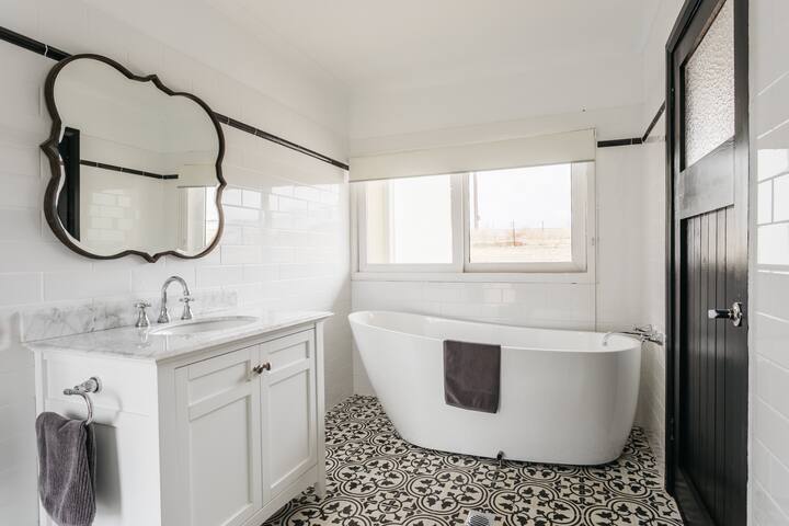 1830's Kippilaw - Luxury Shearers Qtrs Farmstay