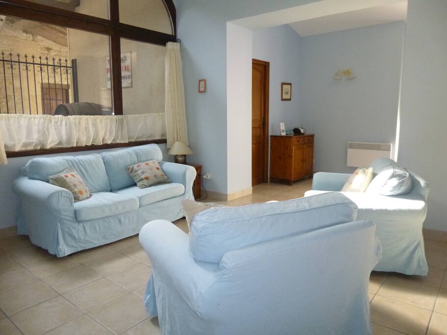 Lounge area