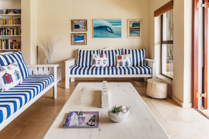 Beach Cottage Close to World-Famous Kitesurfing