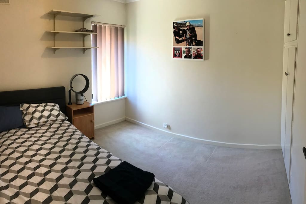 2nd Bedroom (King Single)
