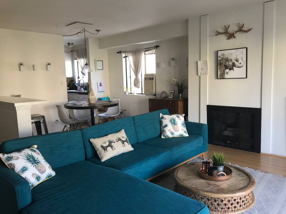 Spacious. Cozy. Comfortable. Stylish. Classy. What more could you ask for?!