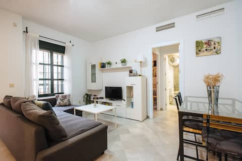 Propiedad de Airbnb exitosa: THE CORRALA DE TRIANA en Sevilla