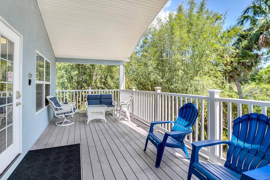 Welcome to Tarpon Springs! Your rental is professionally managed by TurnKey Vacation Rentals.