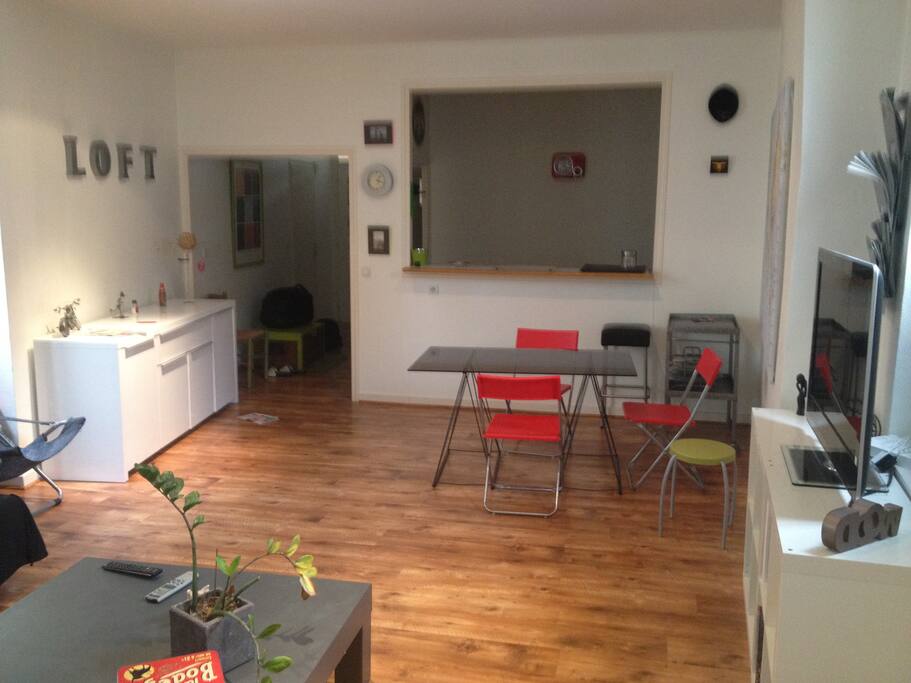 La cuisine vous permet de discuter et préparer vos petits plats..... Hum!!!!