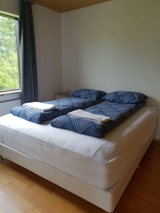 bedroom 1.