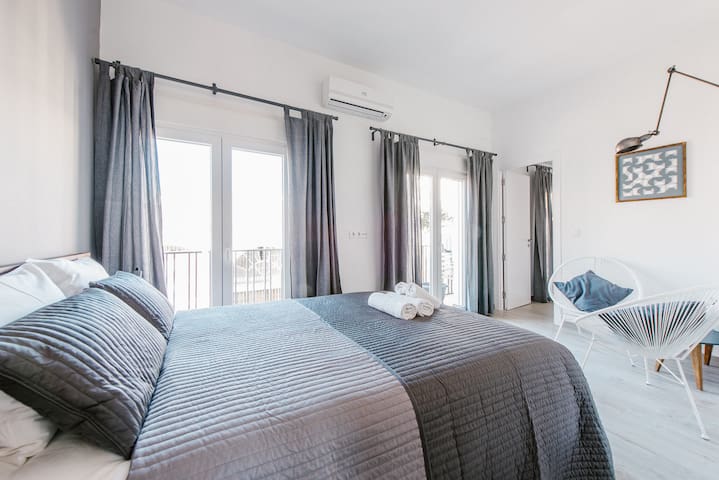 Seville Dream Apartments managed Airbnb listing 2