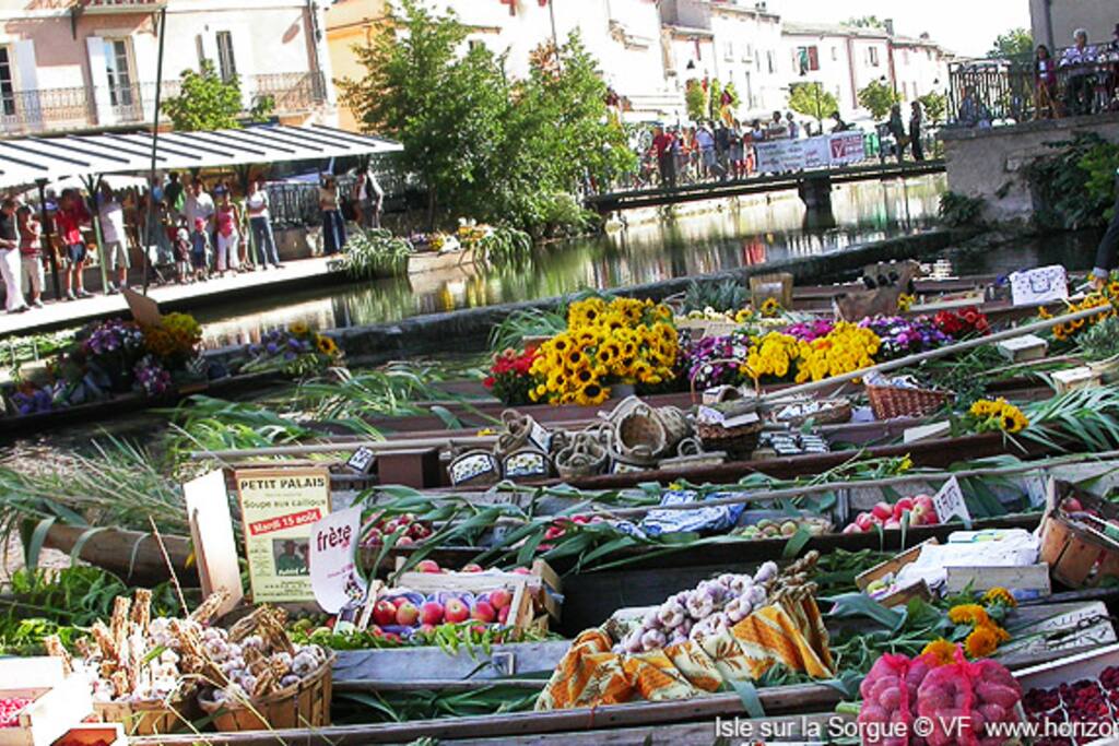 Marché flottant