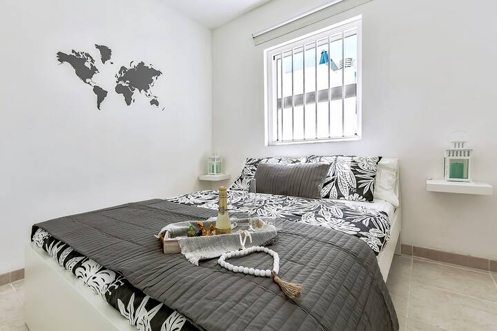 Holiday Apartaments on the First Line