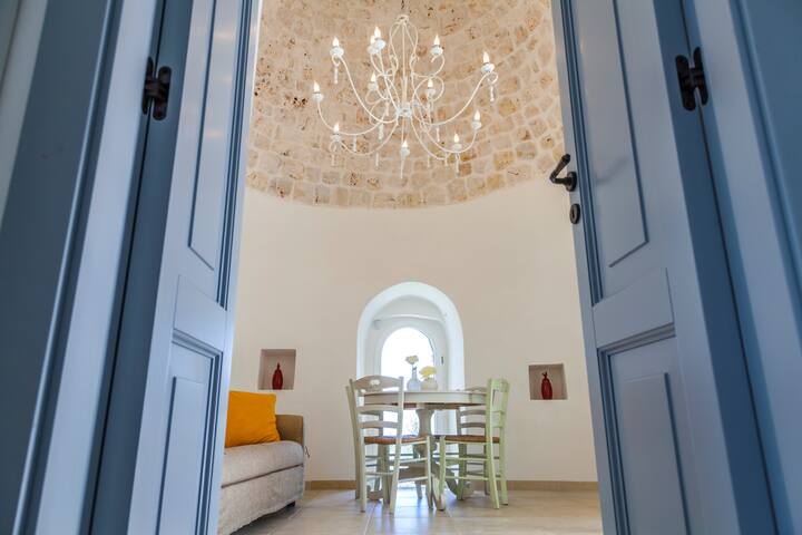 Authentic Trulli with Private Pool and Sea View gallery image 5