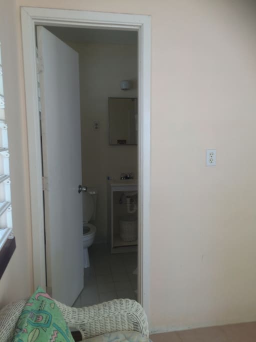 cab #4 bathroom