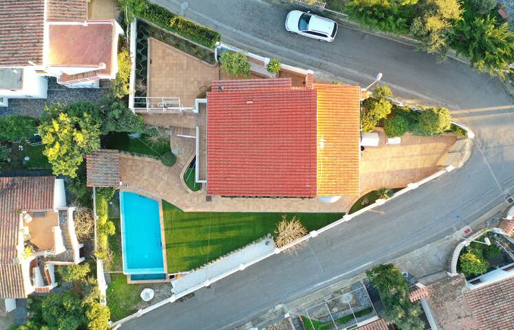 VILLA F – Piscina privada – Barbacoa gallery image 2