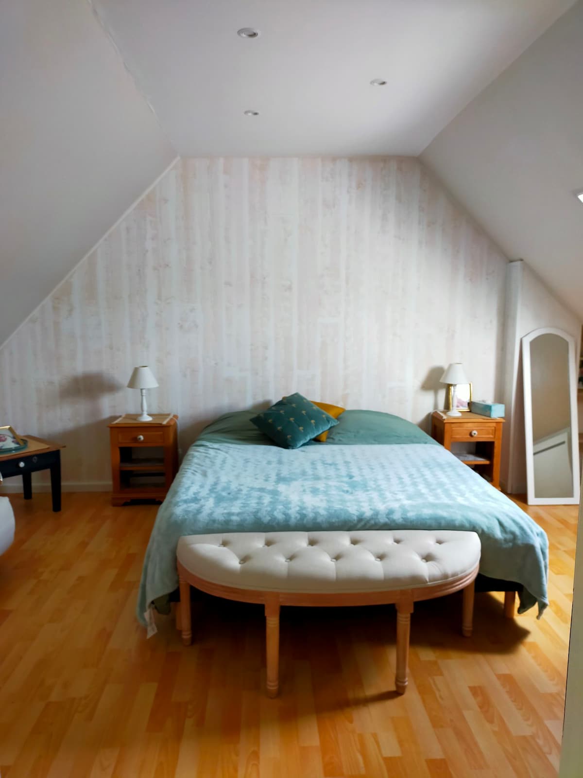 160厘米床，需要沙发床140厘米