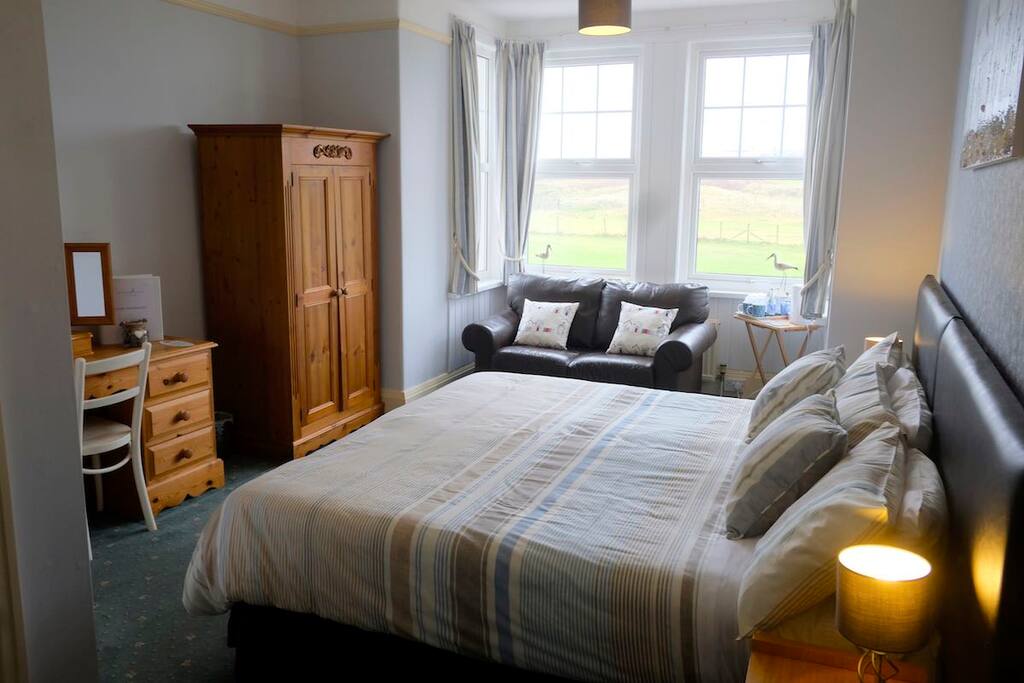 Crooklets Superking Room