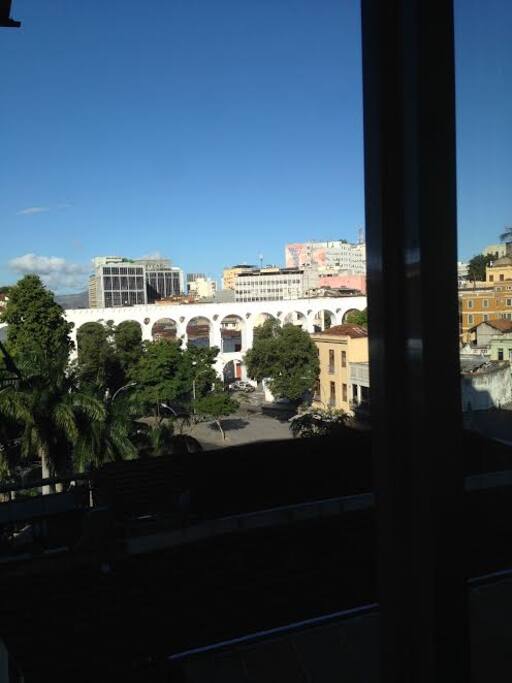 Vista da janela do apr para os Arcos da Lapa