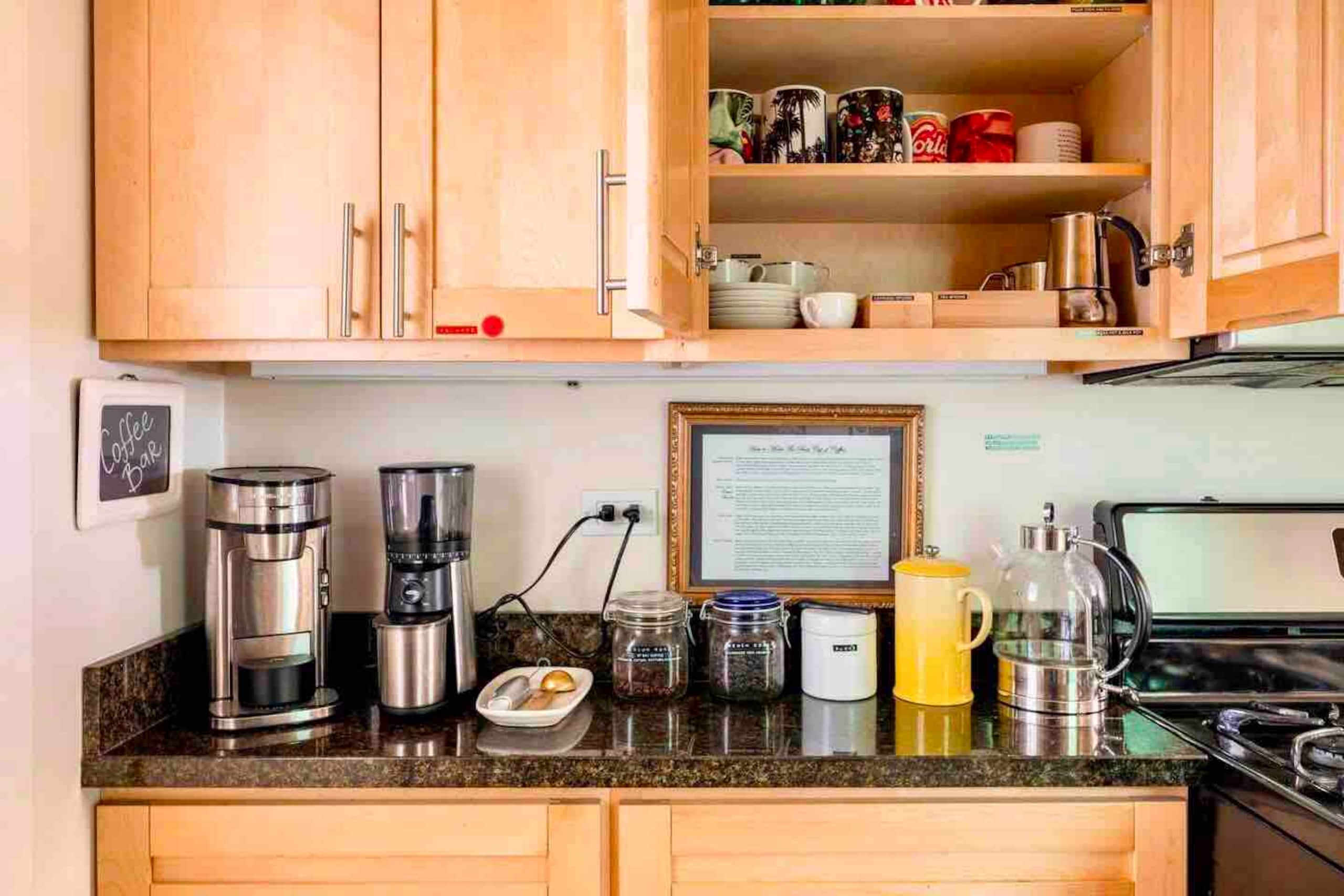 Home in San Francisco · ★4.92 · 4 bedrooms · 4 beds · 1 bath - Image 14