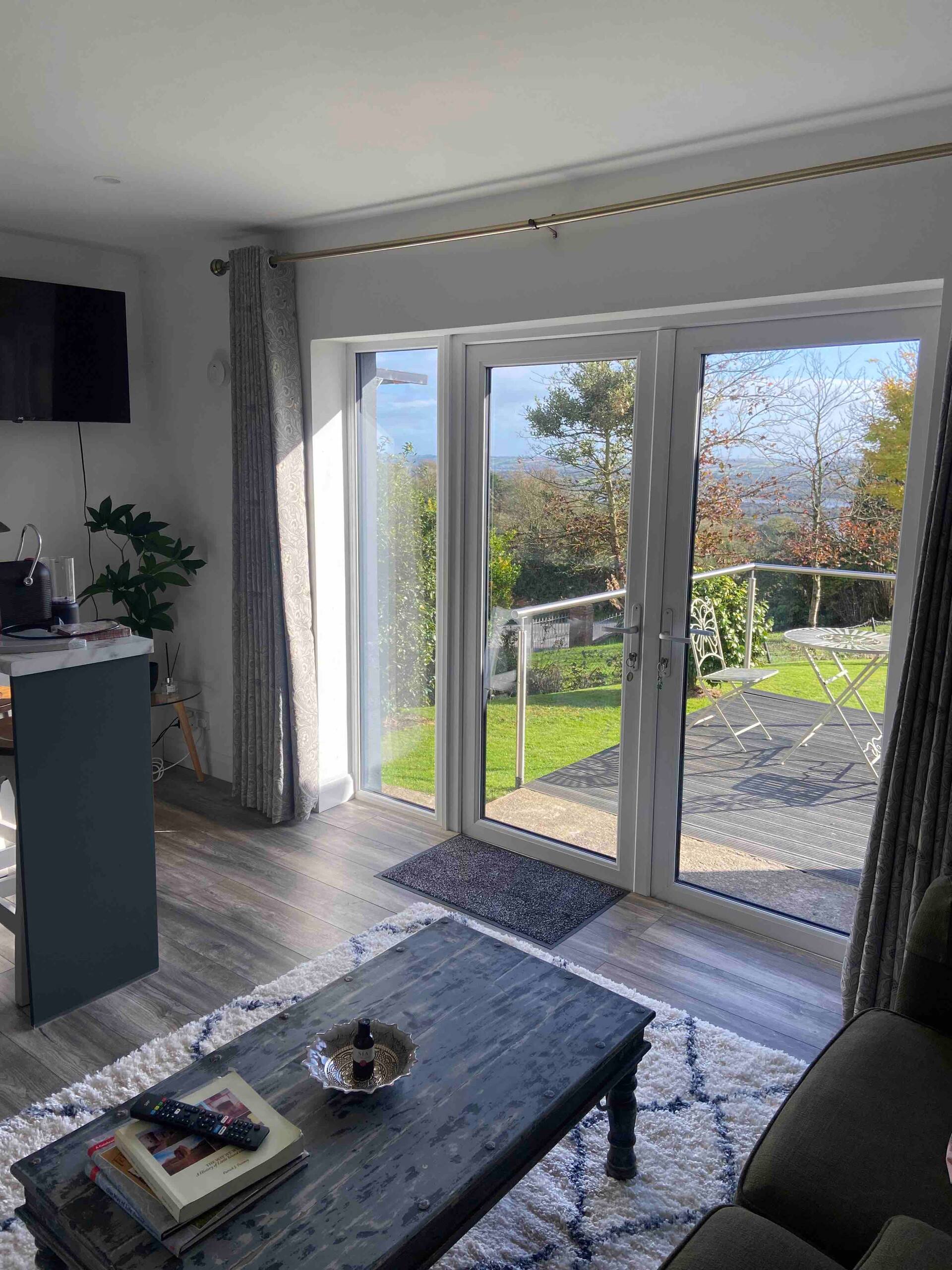 Glounthaune - Self contained unit