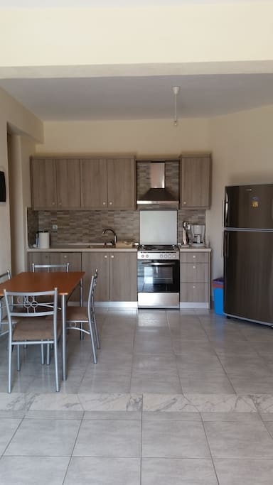 Kitchen - Dining area