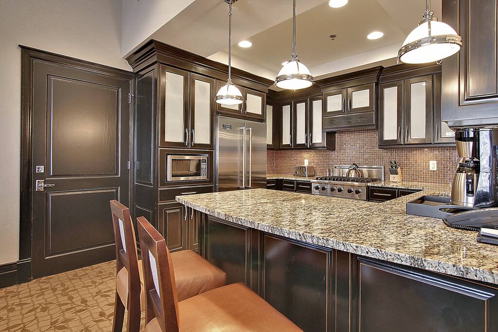 2 stools at the kitchen counter