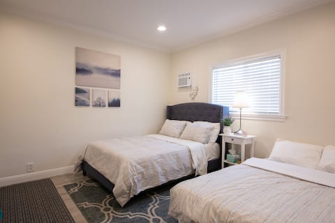 Successful Airbnb property: Lil Beauty in Beverly Hills in Beverly Hills