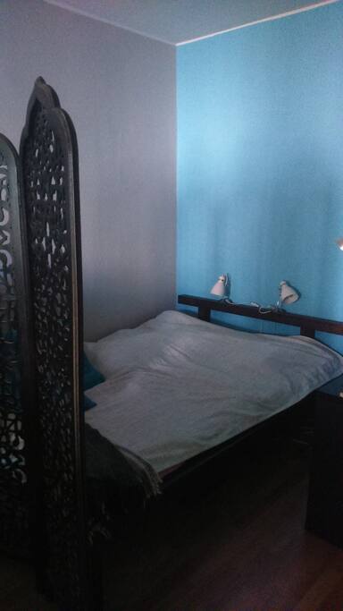 Alcove with a double bed (futon)