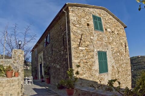 Country house in Riviera Ligure