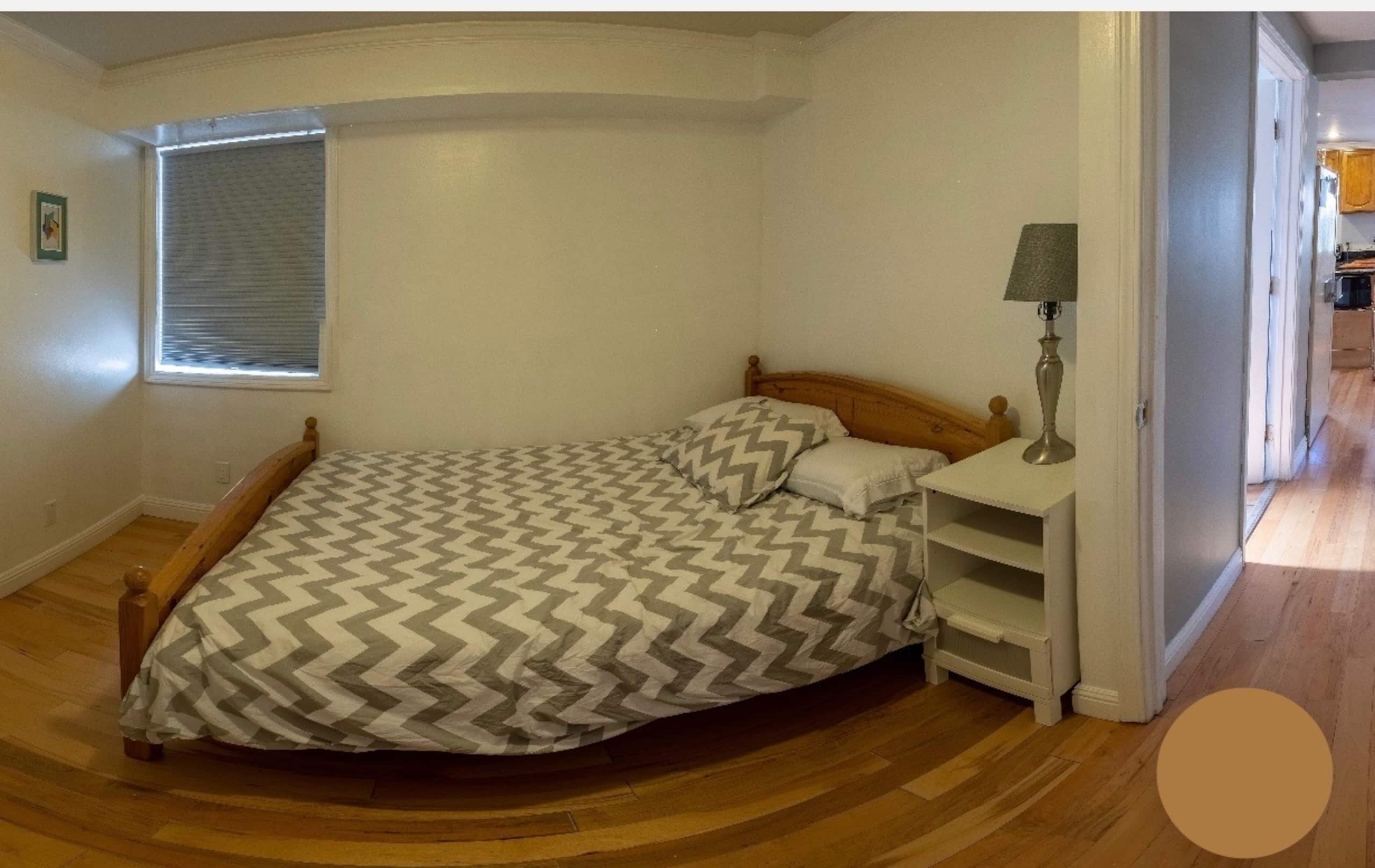 Guesthouse in San Francisco · ★4.66 · 2 bedrooms · 2 beds · 1 bath - Image 11