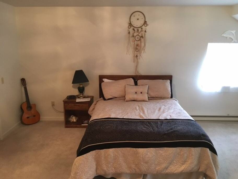 Queen Bed in Beach Front Bedroom