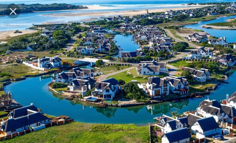 The CRAGS St Francis canals! - Houses for Rent in Saint Francis Bay,  Eastern Cape, South Africa