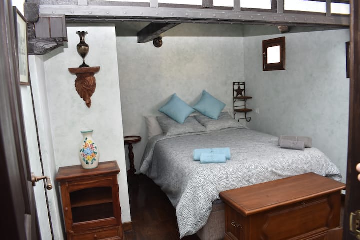 Ყველაზე დაბალი საძინებელი. 