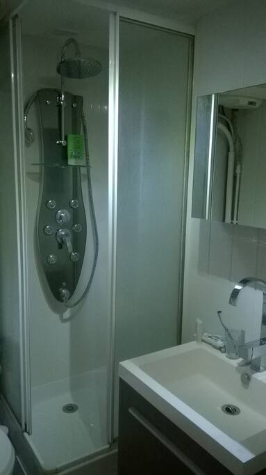 Douche massante