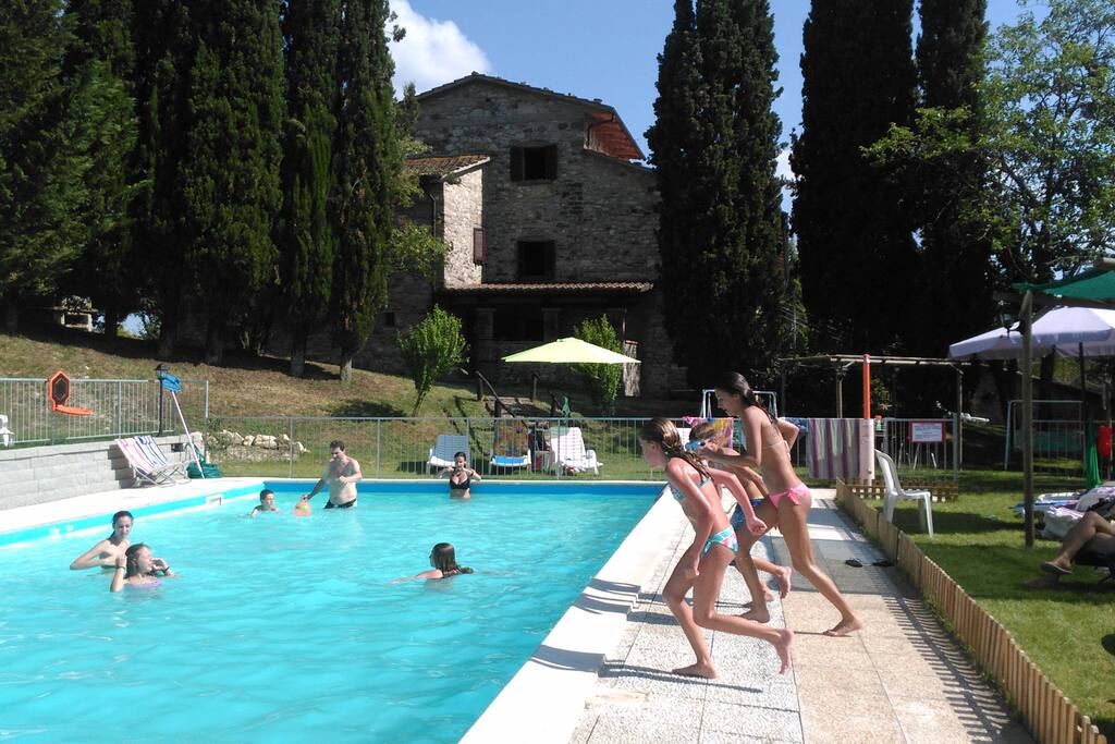 LA PISCINA