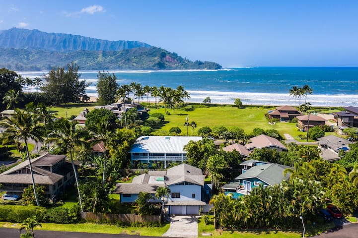 Hanalei Oasis Steps from the Beach