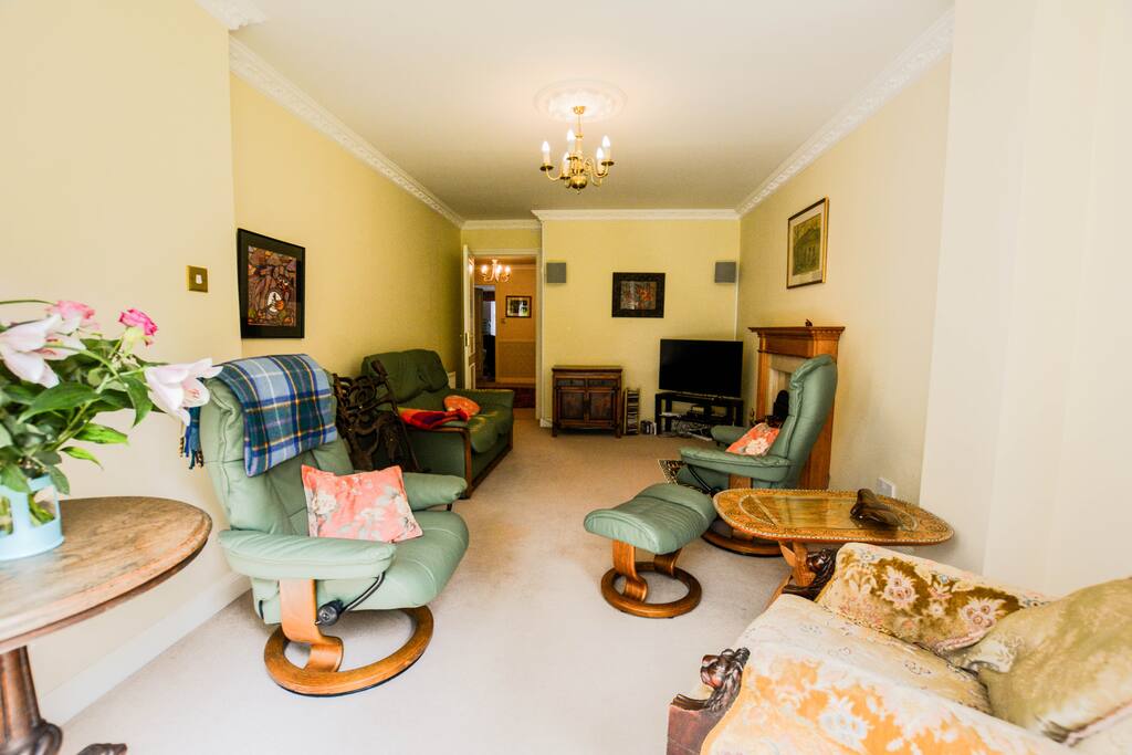 Lounge - inward view