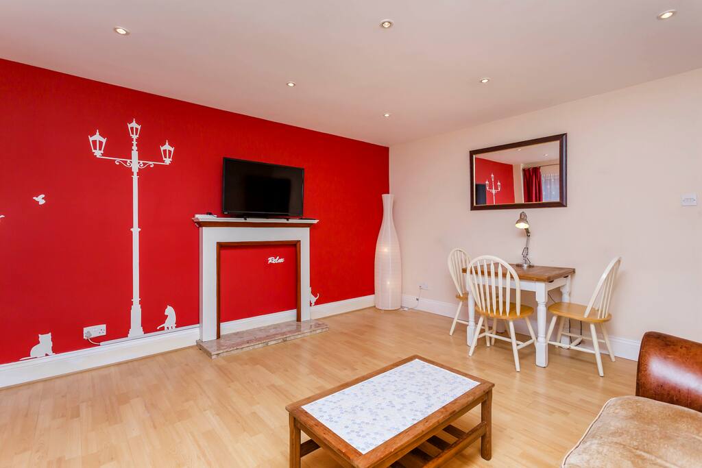 Lounge room