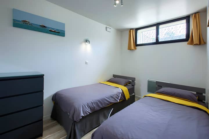 Spavaća soba 2 : 2 kreveta za jednu osobu 90 x 200