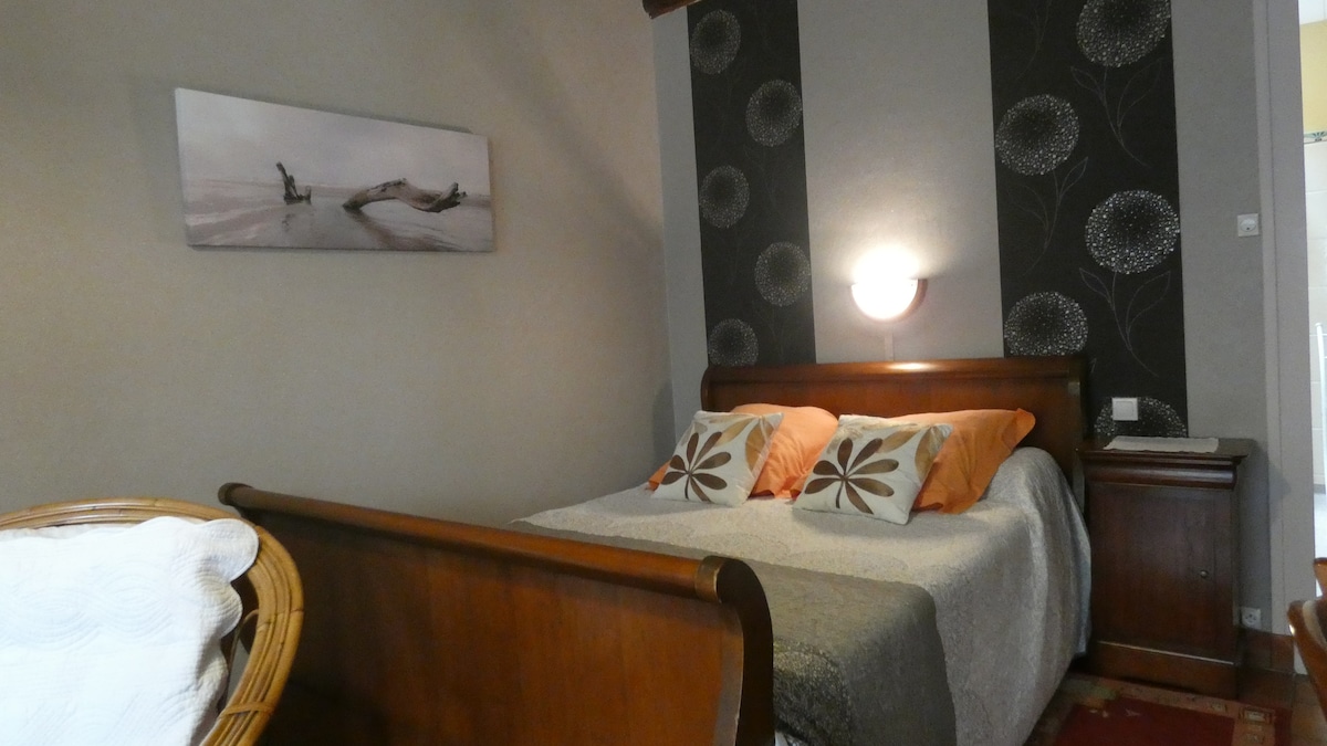 Dormitorio 1 "Françoise d 'Aubigné"