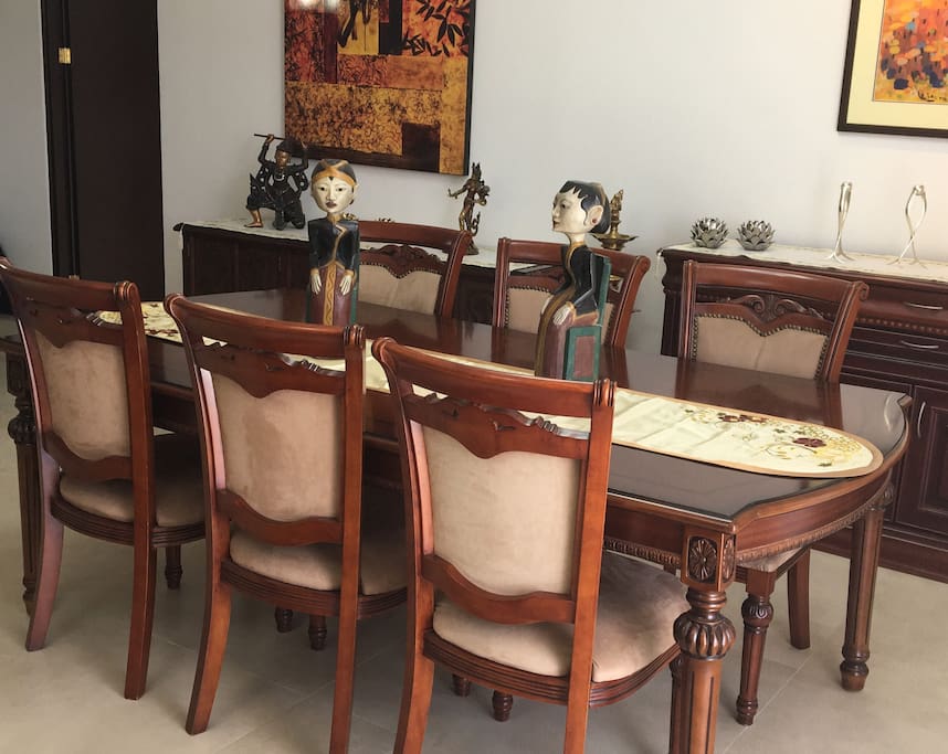 Dinning table
