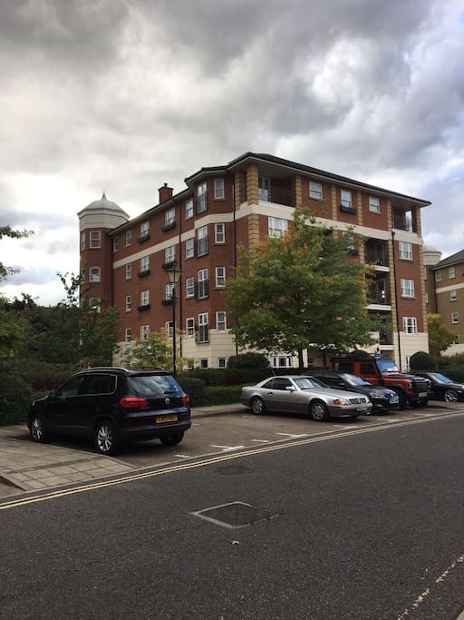 Apartment building