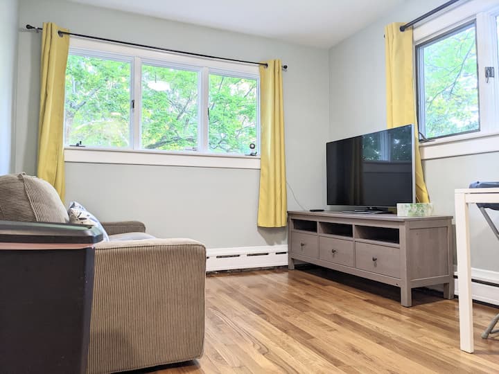 Cozy & Convenient Place With Sunset & Garden View - Lexington