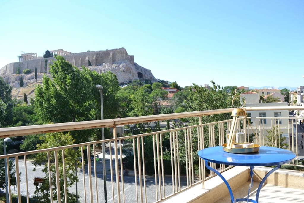 The Breathtaking View of Acropolis Apartments for Rent in Athens