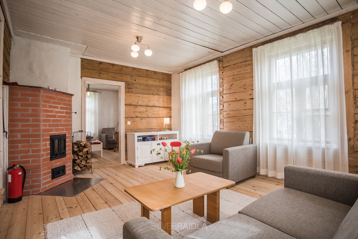 غرفة المعيشة